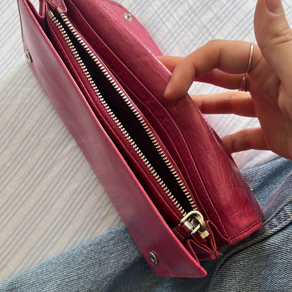 Miu Miu Pink Wallet - Picture 5 of 8